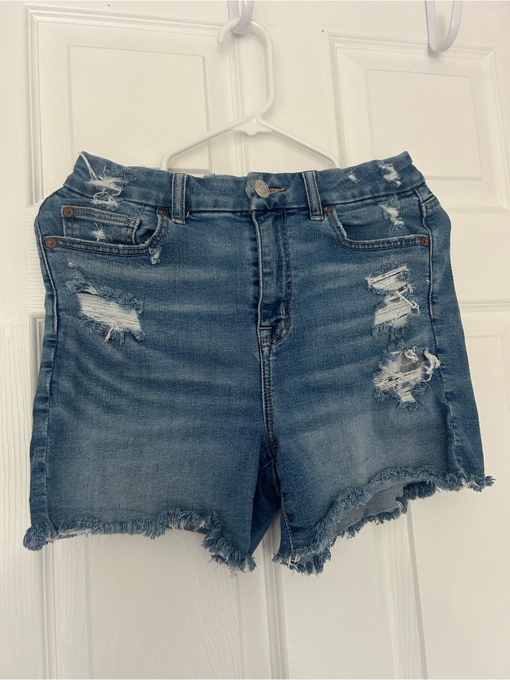 American Eagle Outfitters Distressed Denim Shorts - Blue